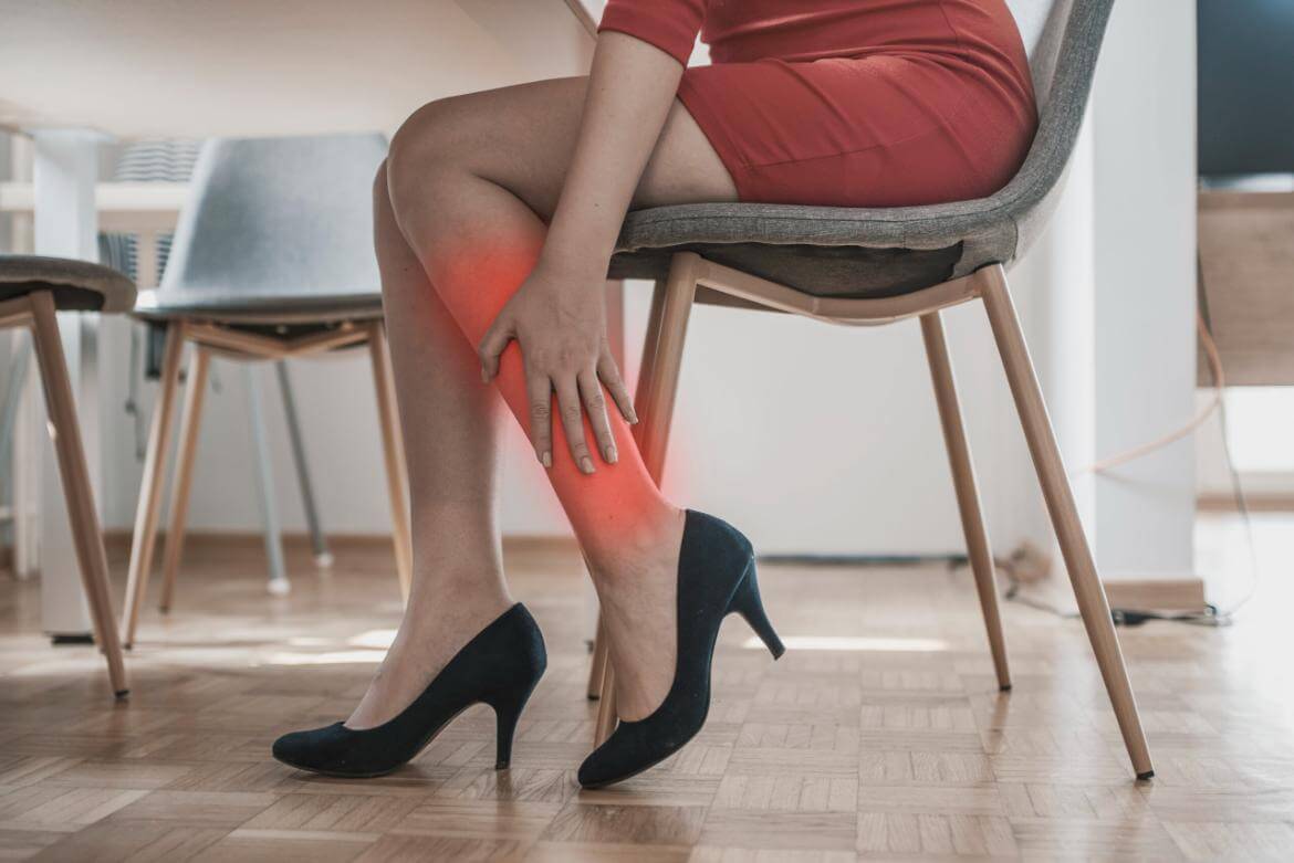 Leg Pain Causes, Symptoms and Treatment Methods