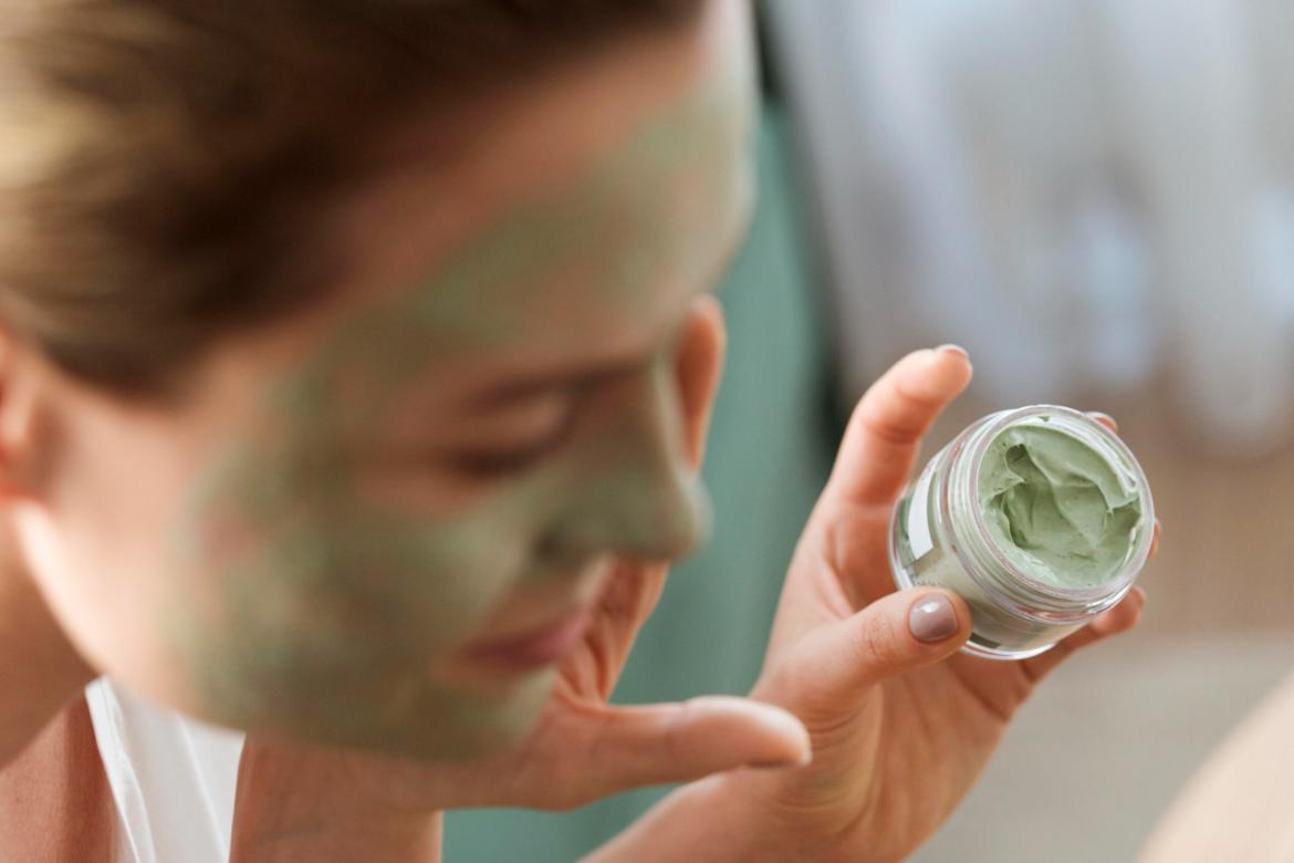 What is a Clay Mask? What are the Benefits of a Clay Mask?