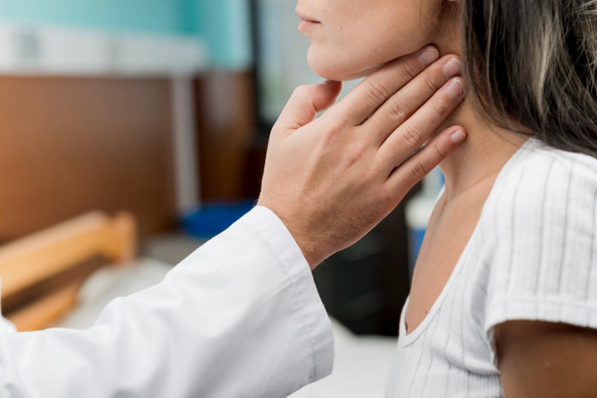What is Salivary Gland Cancer? Symptoms and Treatment Methods