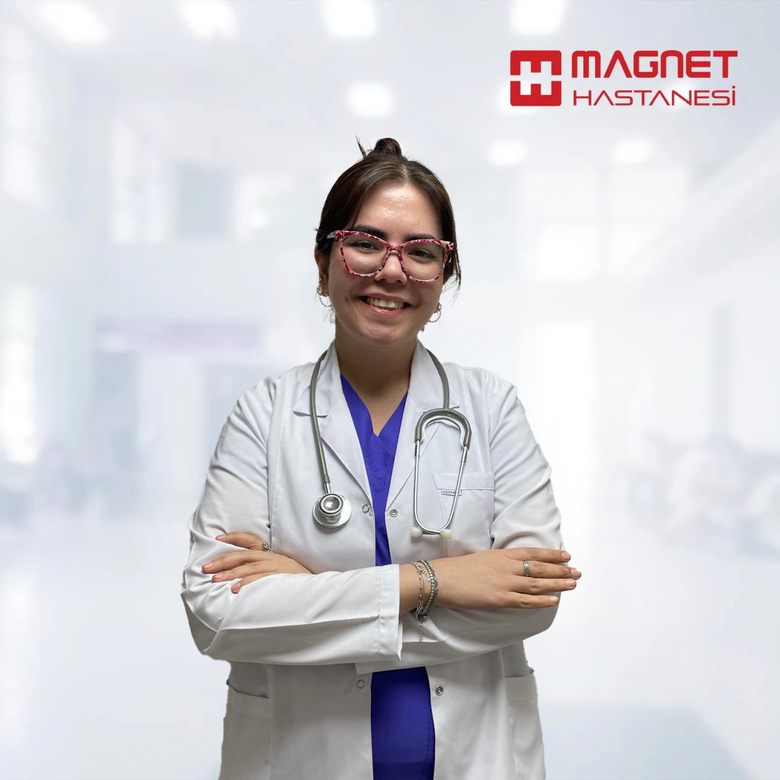 Dr. NEGIN VAFAEIRAD