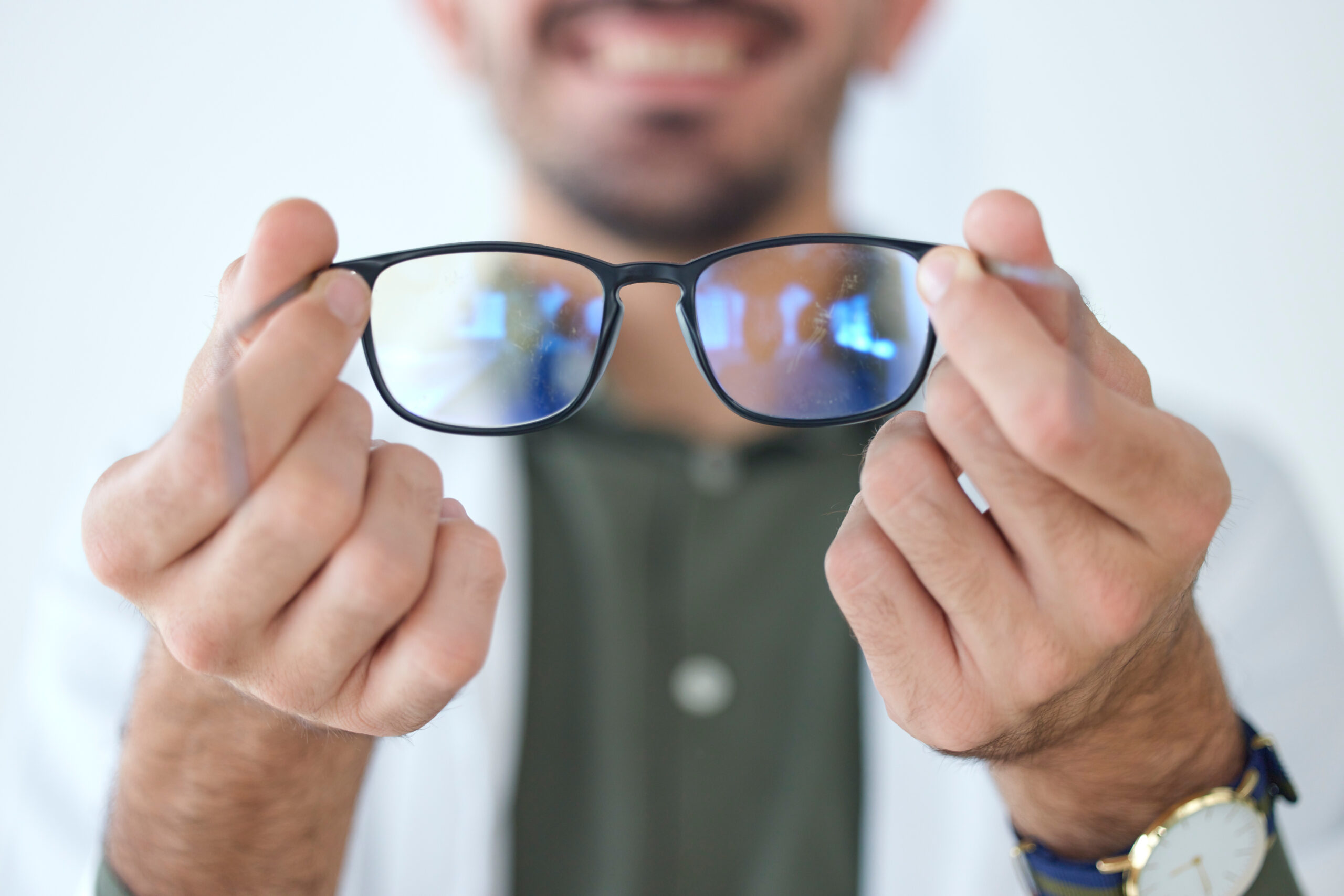 Fotofobi (Işığa Hassasiyet) Nedir? Fotofobi Belirtileri Nelerdir?