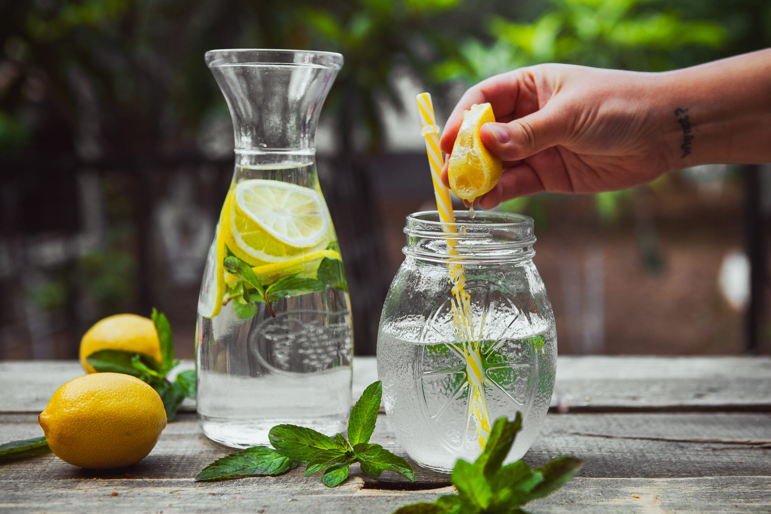 Limonlu Suyun Faydaları Nelerdir? Limonlu Su Kürü Nasıl Hazırlanır?