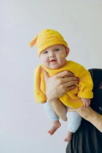 4 Aylık Bebek Gelişimi Nasıl Olur?